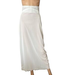 Vintage Merry Modes 40’s 50’s zipper back maxi slip